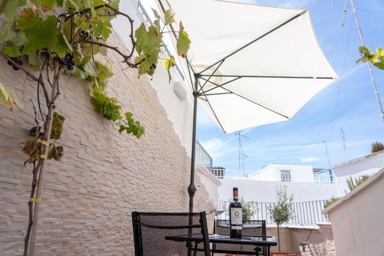 Wineart House, Terracielo Indipendente Nel Centro Di Monopoliアパートメント エクステリア 写真