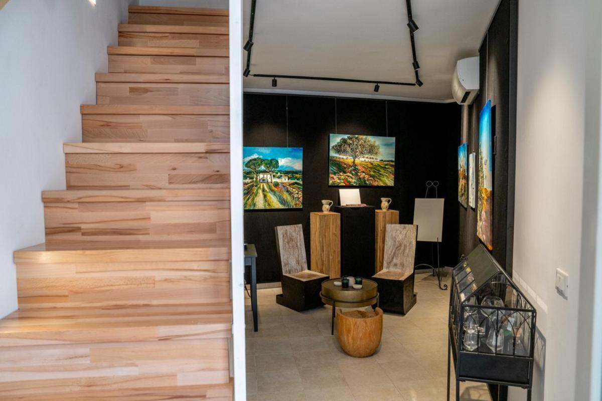 Wineart House, Terracielo Indipendente Nel Centro Di Monopoliアパートメント エクステリア 写真